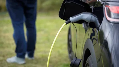 Elektryczne auta i bezpłatne jazdy testowe. Piknik w Niepołomicach
