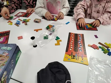 Planszówki w Niepołomicach uczą więcej, niż wygląda na pierwszy rzut oka