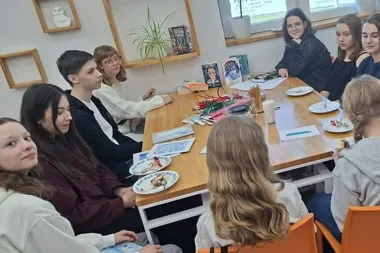 Bohaterki, które biorą sprawy w swoje ręce - relacja z Młodzieżowego Klubu Książki