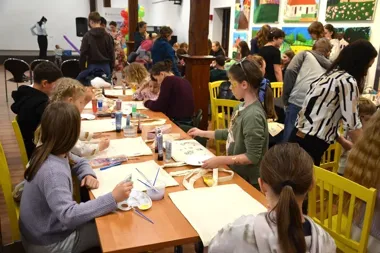 Wola Batorska świętowała nowy dziecięcy azyl książek i zabawy